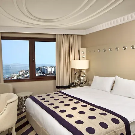 Hotel Taxim Hill 4*