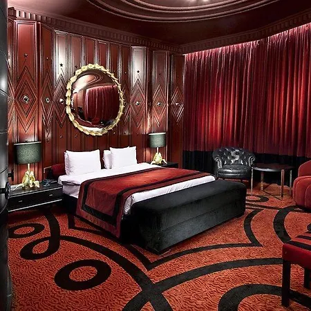 Hotel Taxim Hill 4*