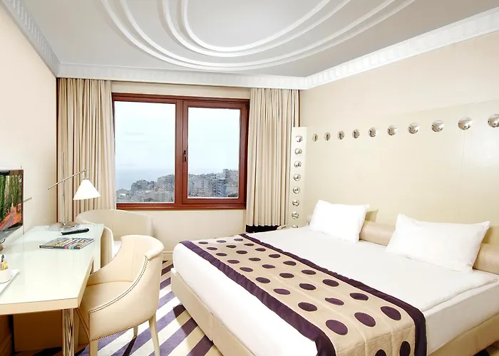 تقسيم هل فندق اسطنبول