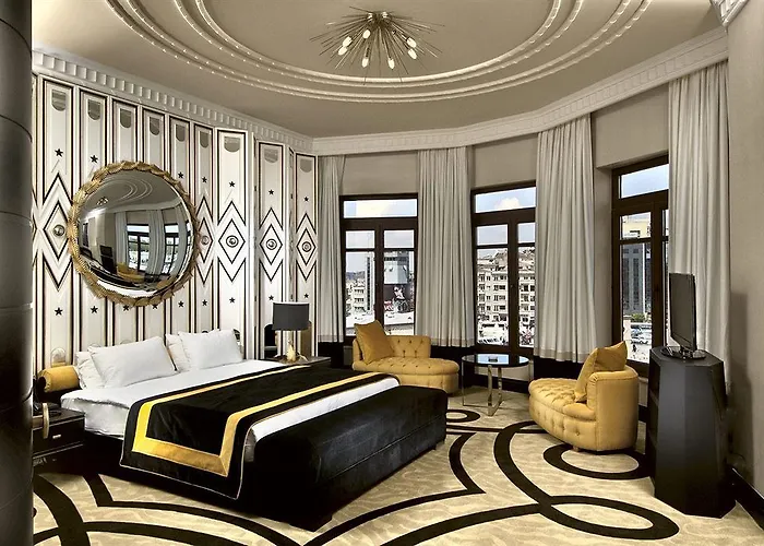 تقسيم هل فندق 4*