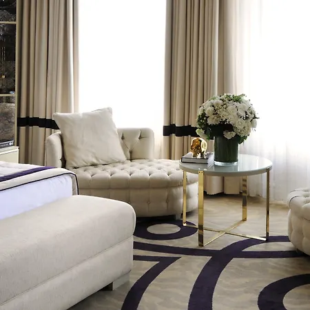 酒店 塔克西姆山顶酒店 4*