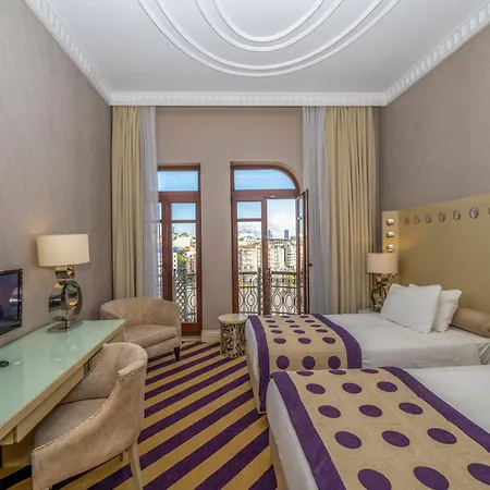 塔克西姆山顶酒店 4*