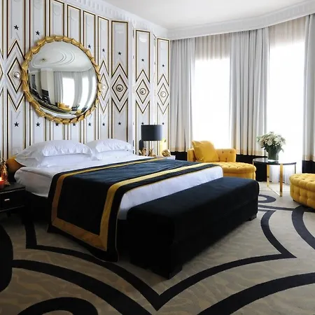 塔克西姆山顶酒店